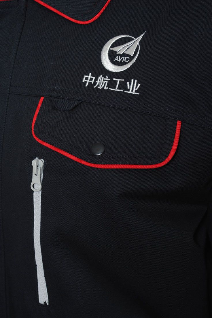 中航工業工作服前胸細節圖